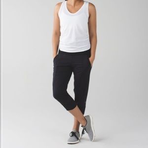 Lululemon In Flux Crop size 8
